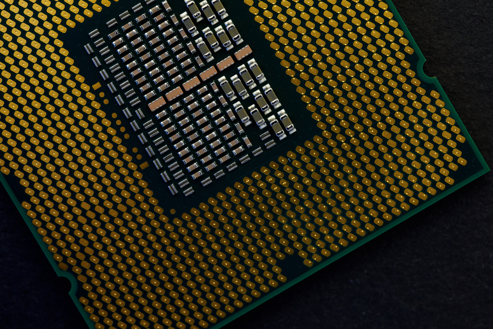 Closeup of Huawei Ascend AI processor chip